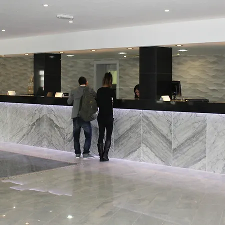 Siroco Hotel